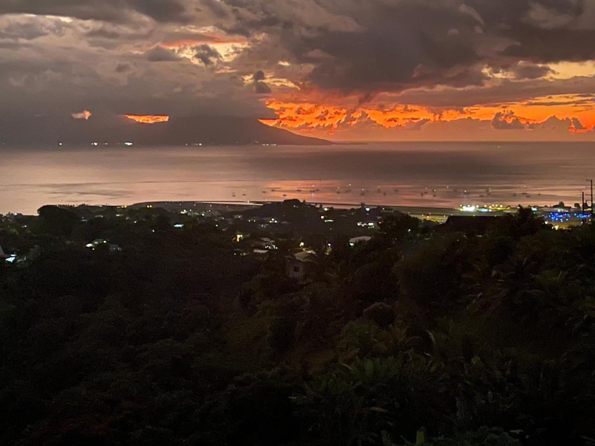 Tahitininalodge 1 Faaa Buitenkant foto