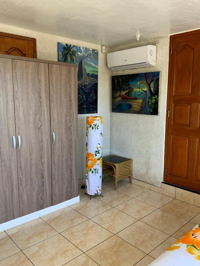 Tahitininalodge 1 Faaa Buitenkant foto